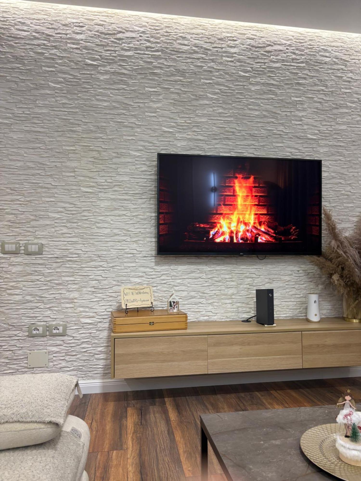 Alajs Apartament Avlonya Dış mekan fotoğraf